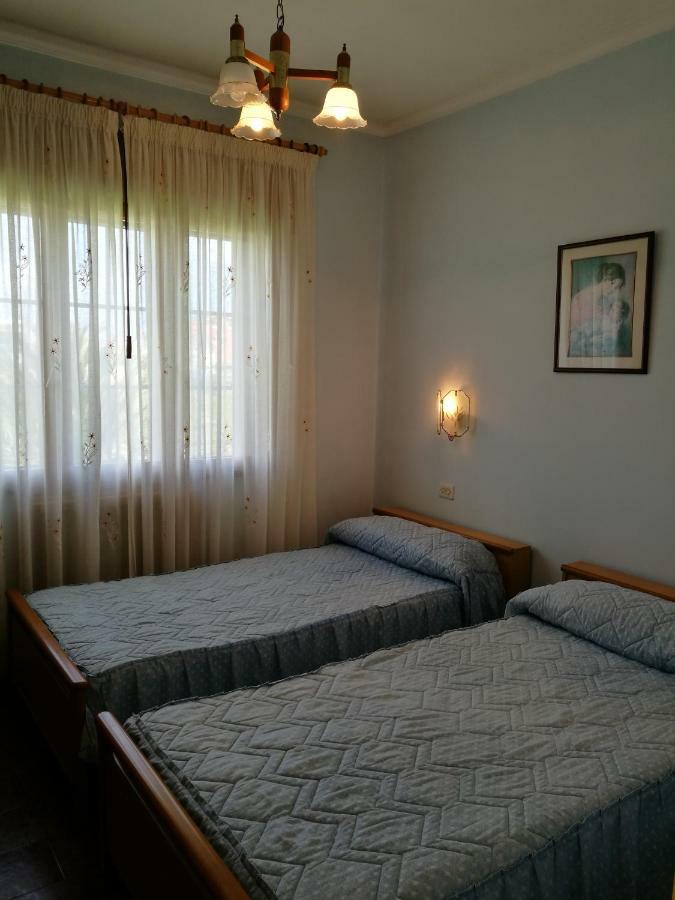 Chalet Vacacional En Segunda Linea De Playa Фос Экстерьер фото